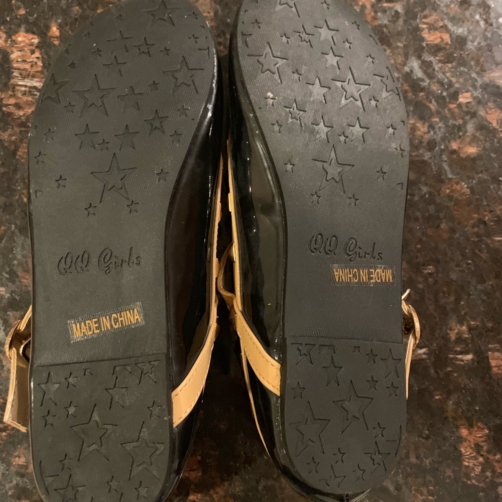 Girls shoes- patent leather toe- studs